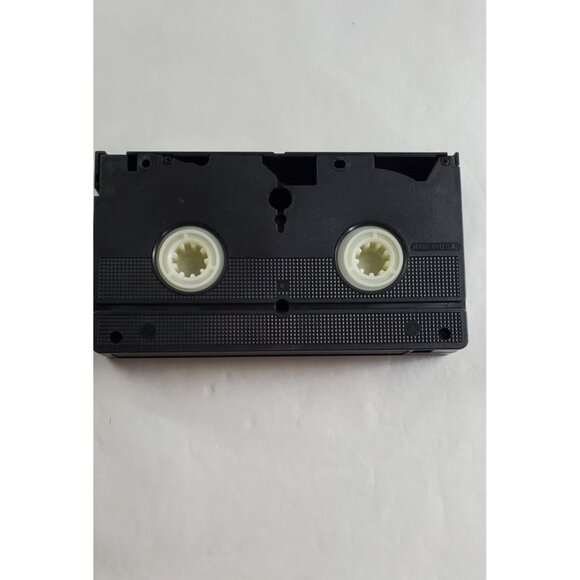 The Land Before Time V: The Mysterious Island VHS Tape 1997 Clamshell - Picture 4 of 9